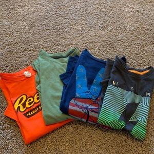 Bundle of 4 boys tshirts